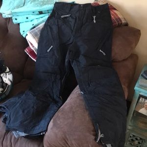 Snow pants/ snowboarding pants